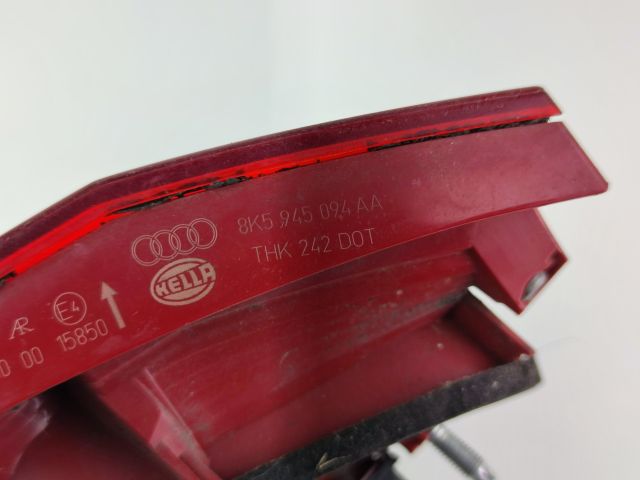 bontott AUDI A4 B8 Jobb Belső Hátsó Lámpa