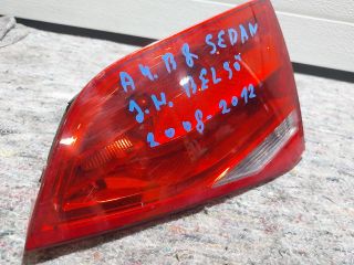 bontott AUDI A4 B8 Jobb Belső Hátsó Lámpa