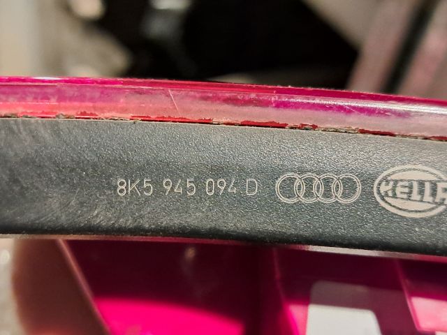 bontott AUDI A4 B8 Jobb Belső Hátsó Lámpa