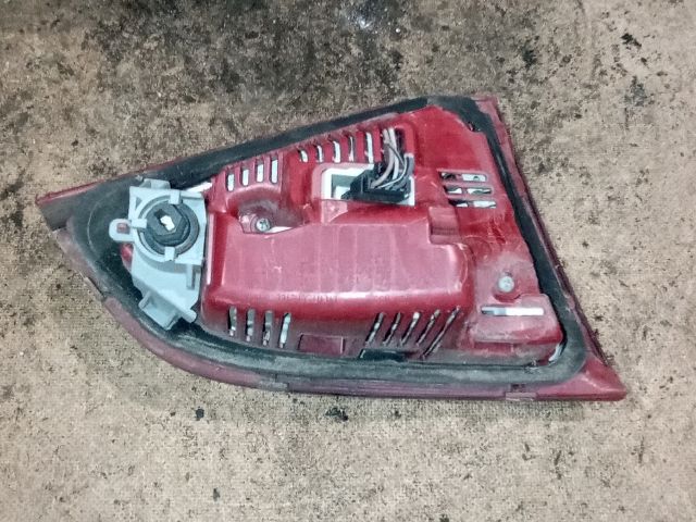 bontott AUDI A4 B8 Jobb Belső Hátsó Lámpa