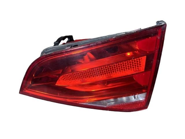 bontott AUDI A4 B8 Jobb Belső Hátsó Lámpa