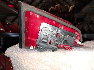 bontott AUDI A4 B8 Jobb Belső Hátsó Lámpa