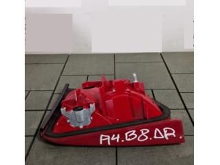 bontott AUDI A4 B8 Jobb Belső Hátsó Lámpa