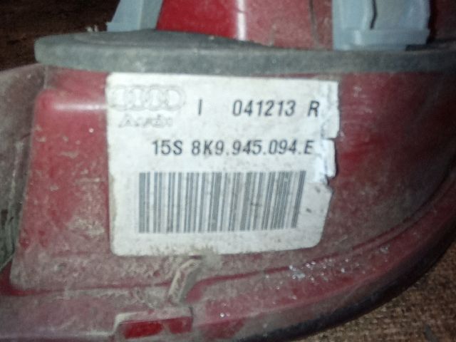 bontott AUDI A4 B8 Jobb Belső Hátsó Lámpa