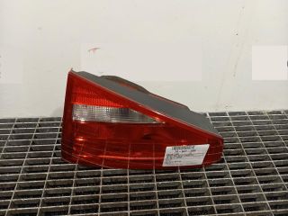 bontott AUDI A4 B8 Jobb Belső Hátsó Lámpa