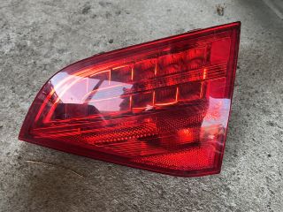 bontott AUDI A4 B8 Jobb Belső Hátsó Lámpa