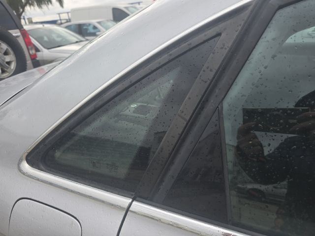 bontott AUDI A4 B8 Jobb C Oszlop Oldalablak Üveg