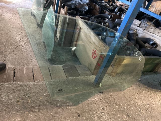 bontott AUDI A4 B8 Jobb első Ablak