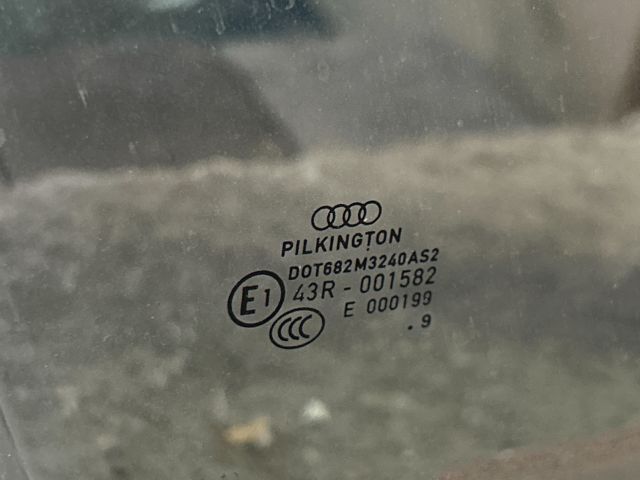 bontott AUDI A4 B8 Jobb első Ablak