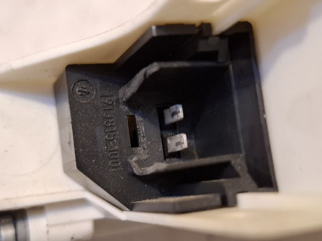 bontott AUDI A4 B8 Jobb első Ablakemelő Motor