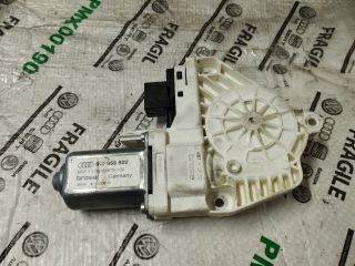 bontott AUDI A4 B8 Jobb első Ablakemelő Motor