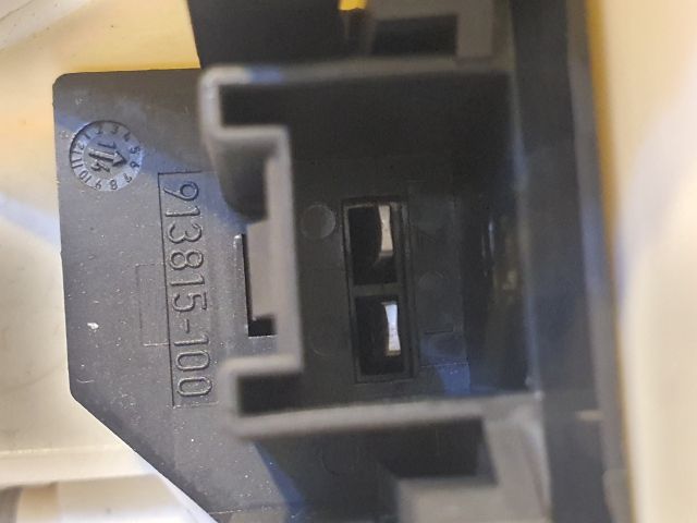 bontott AUDI A4 B8 Jobb első Ablakemelő Motor