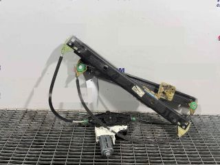 bontott AUDI A4 B8 Jobb első Ablakemelő Szerkezet (Elektromos)