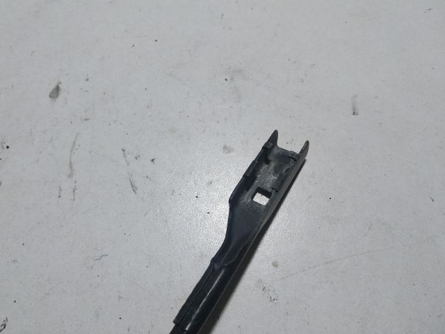 bontott AUDI A4 B8 Jobb első Ablaktörlő Kar