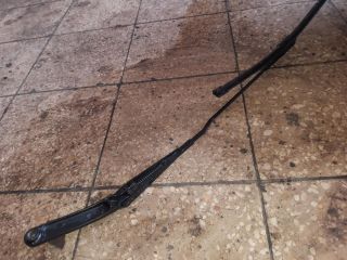 bontott AUDI A4 B8 Jobb első Ablaktörlő Kar