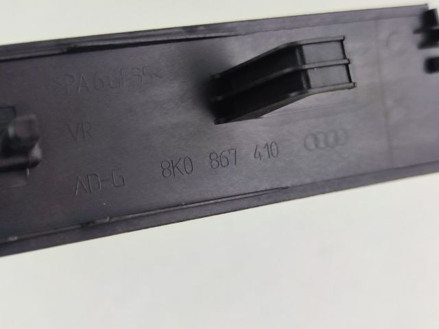 bontott AUDI A4 B8 Jobb első Ajtó Díszléc