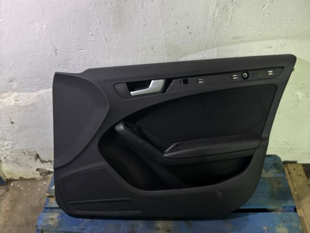 bontott AUDI A4 B8 Jobb első Ajtó Kárpit