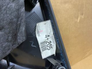 bontott AUDI A4 B8 Jobb első Ajtó Kárpit