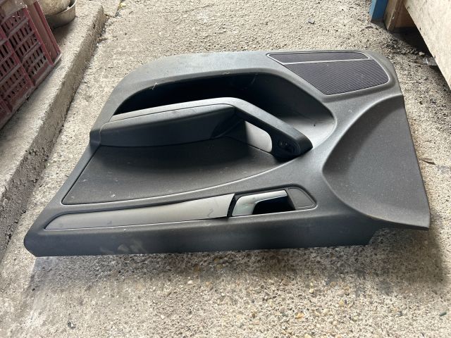 bontott AUDI A4 B8 Jobb első Ajtó Kárpit