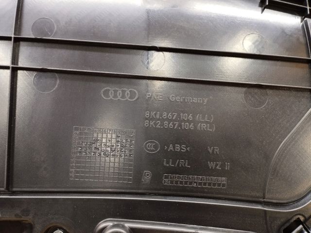 bontott AUDI A4 B8 Jobb első Ajtó Kárpit