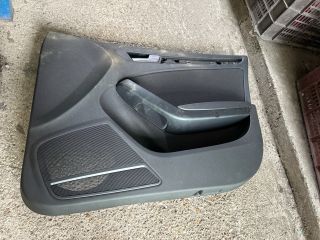 bontott AUDI A4 B8 Jobb első Ajtó Kárpit