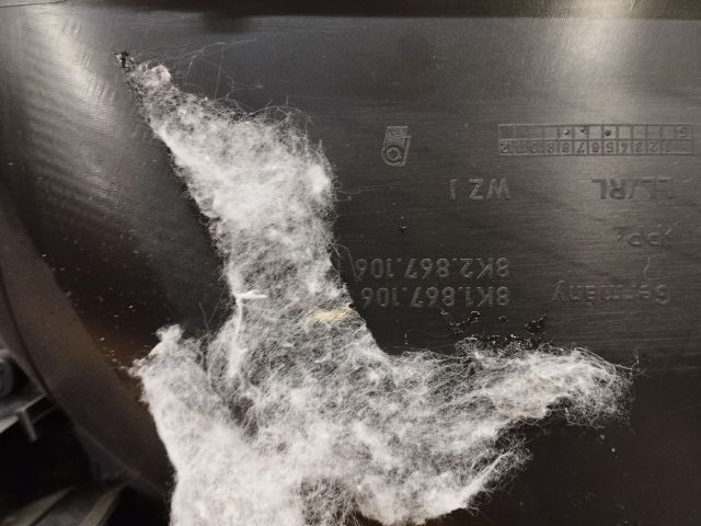 bontott AUDI A4 B8 Jobb első Ajtó Kárpit