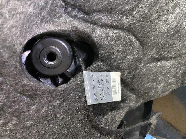 bontott AUDI A4 B8 Jobb első Ajtó Kárpit