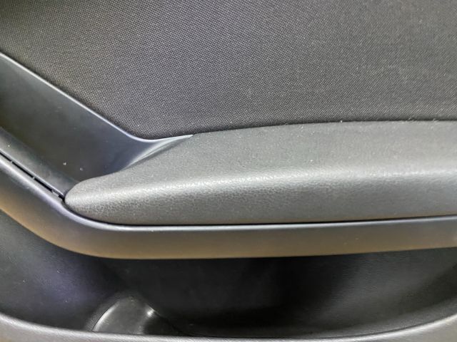 bontott AUDI A4 B8 Jobb első Ajtó Kárpit