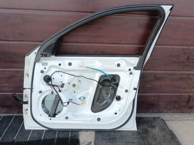 bontott AUDI A4 B8 Jobb első Ajtó (Részeivel)