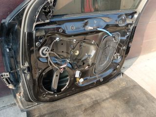 bontott AUDI A4 B8 Jobb első Ajtó (Részeivel)