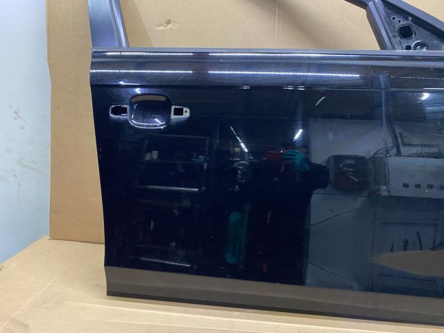 bontott AUDI A4 B8 Jobb első Ajtó (Üres lemez)