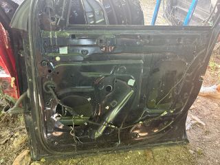 bontott AUDI A4 B8 Jobb első Ajtó (Üres lemez)