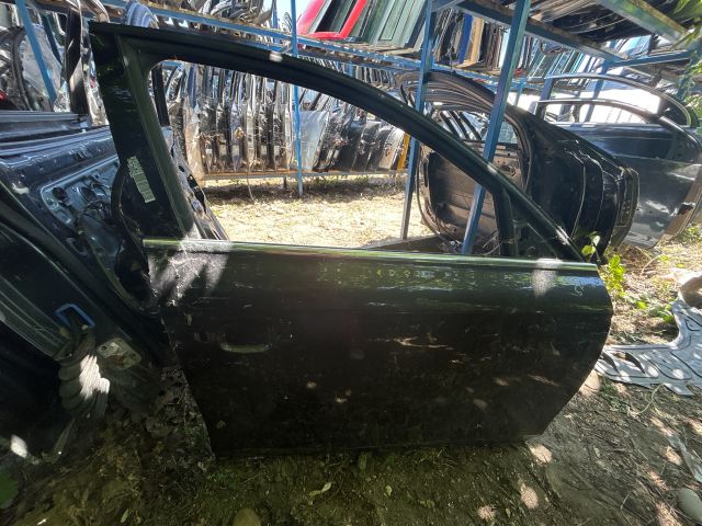 bontott AUDI A4 B8 Jobb első Ajtó (Üres lemez)