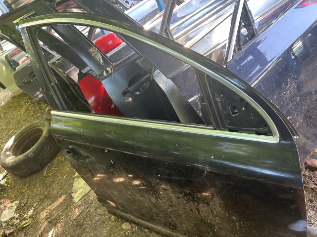 bontott AUDI A4 B8 Jobb első Ajtó (Üres lemez)