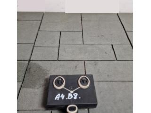 bontott AUDI A4 B8 Jobb első Ajtó Vezérlőegység