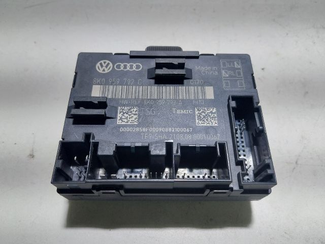 bontott AUDI A4 B8 Jobb első Ajtó Vezérlőegység