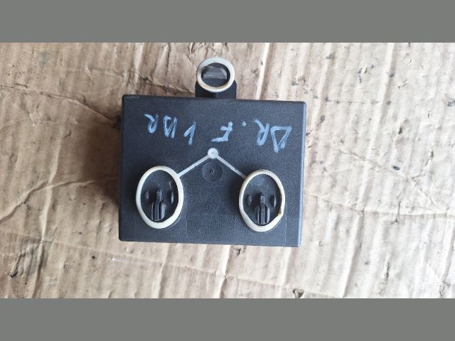 bontott AUDI A4 B8 Jobb első Ajtó Vezérlőegység