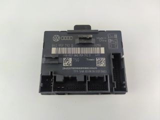bontott AUDI A4 B8 Jobb első Ajtó Vezérlőegység