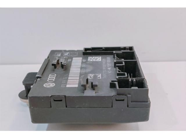 bontott AUDI A4 B8 Jobb első Ajtó Vezérlőegység