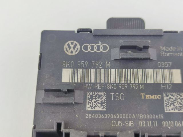 bontott AUDI A4 B8 Jobb első Ajtó Vezérlőegység