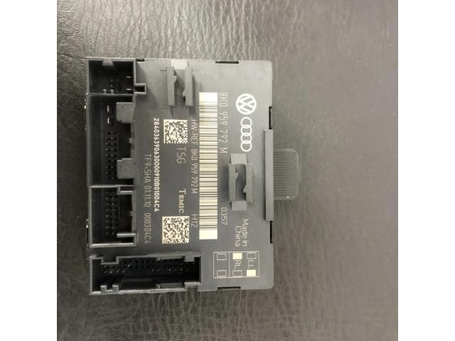 bontott AUDI A4 B8 Jobb első Ajtó Vezérlőegység