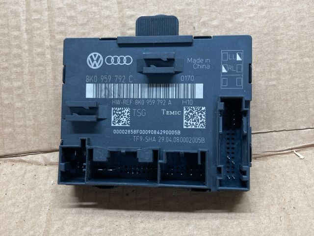 bontott AUDI A4 B8 Jobb első Ajtó Vezérlőegység