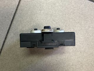 bontott AUDI A4 B8 Jobb első Ajtó Vezérlőegység