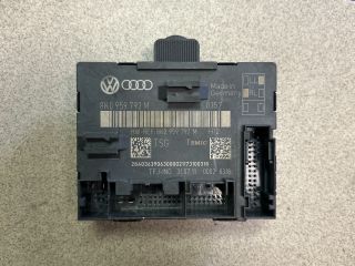 bontott AUDI A4 B8 Jobb első Ajtó Vezérlőegység