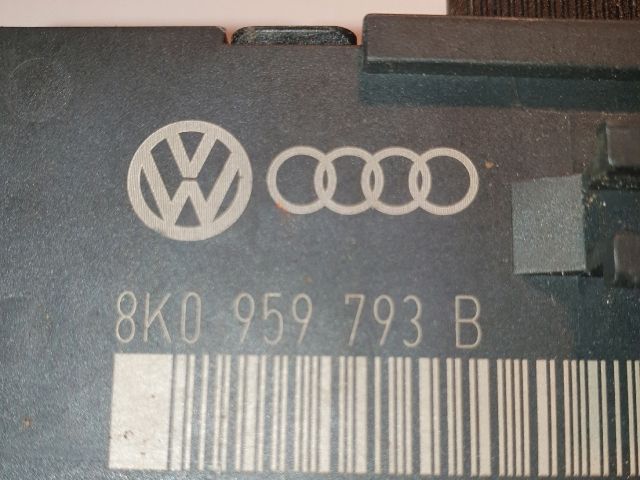 bontott AUDI A4 B8 Jobb első Ajtó Vezérlőegység