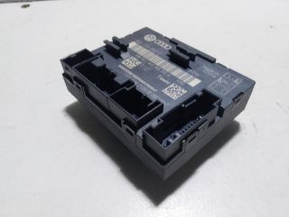 bontott AUDI A4 B8 Jobb első Ajtó Vezérlőegység