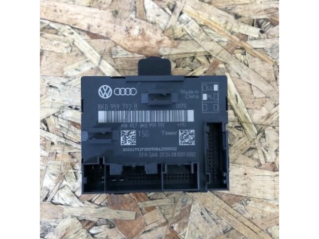 bontott AUDI A4 B8 Jobb első Ajtó Vezérlőegység