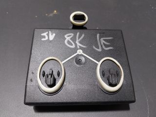 bontott AUDI A4 B8 Jobb első Ajtó Vezérlőegység