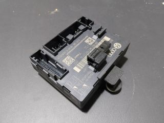 bontott AUDI A4 B8 Jobb első Ajtó Vezérlőegység