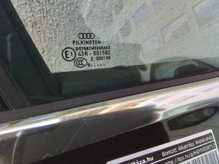 bontott AUDI A4 B8 Jobb első Ajtózár